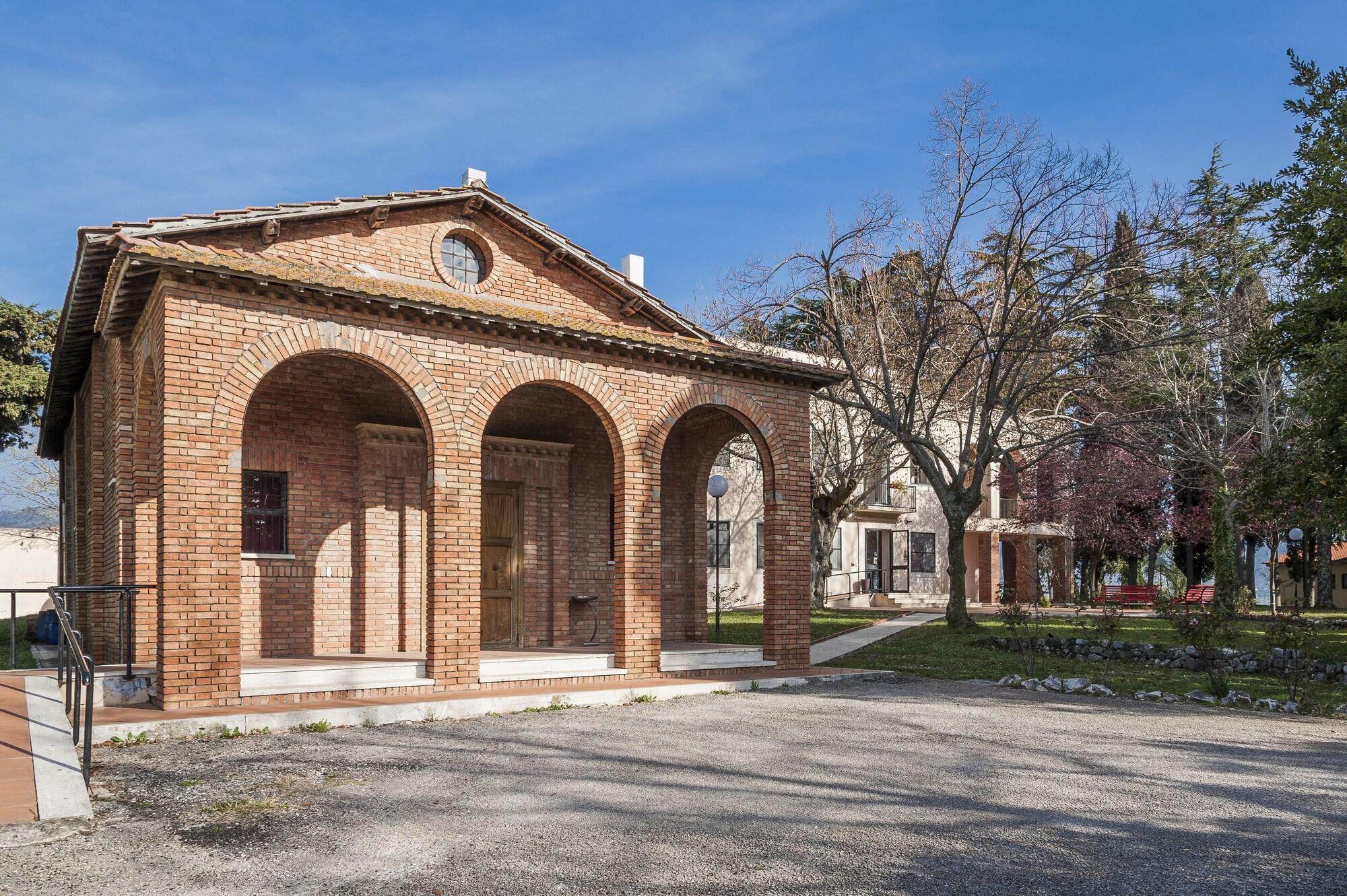 Hotel Villa Del Cardinale Norma Exterior photo