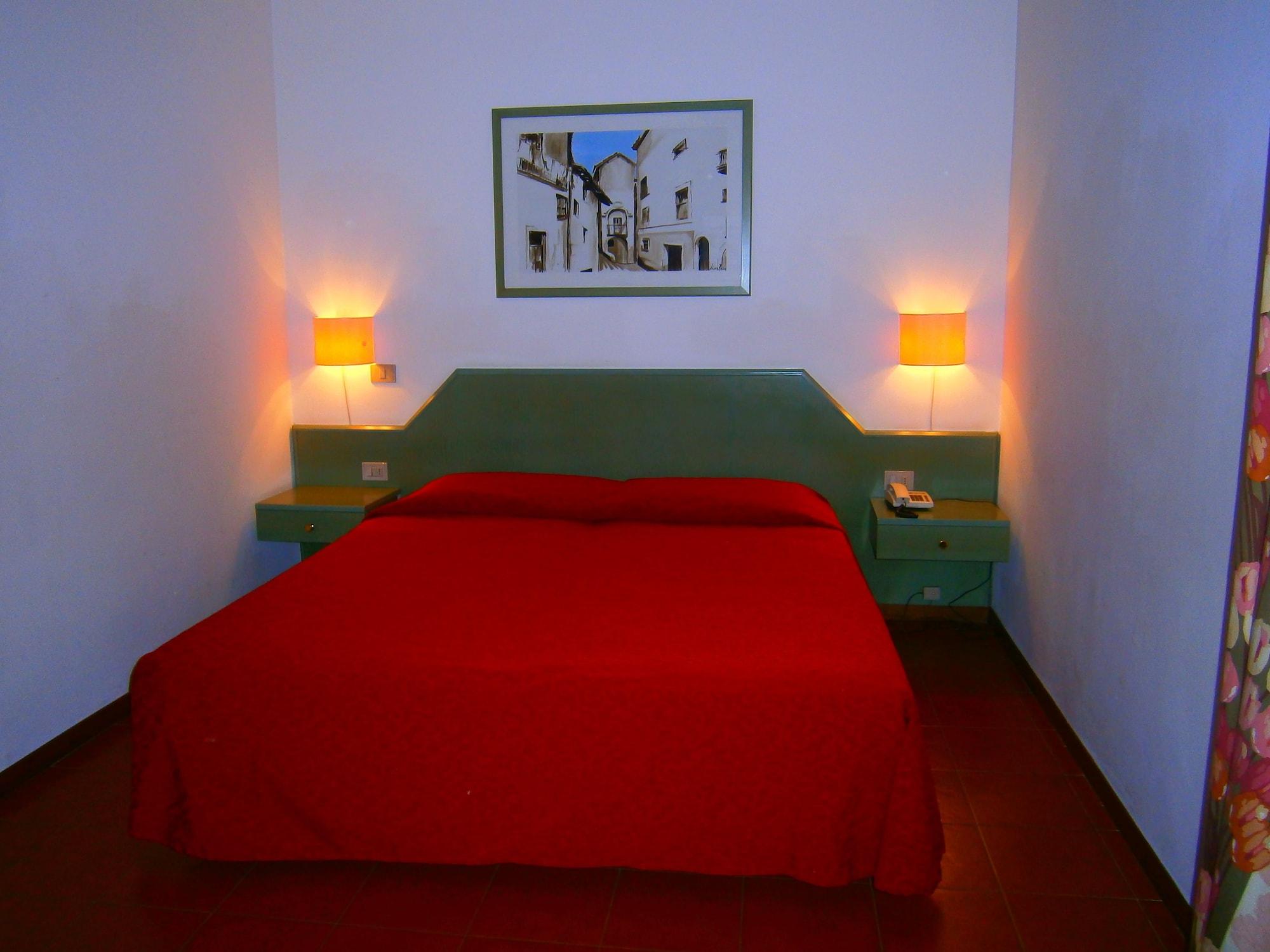 Hotel Villa Del Cardinale Norma Exterior photo